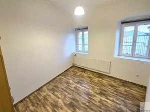 Pronájem bytu 2+1, Nové Strašecí, 50 m2