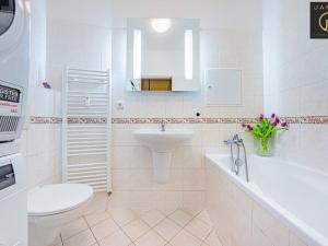 Prodej bytu 2+kk, Praha - Záběhlice, Ve slatinách, 49 m2