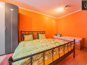 Prodej bytu 2+kk, Praha - Záběhlice, Ve slatinách, 49 m2