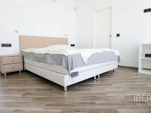 Prodej rodinného domu, Algeciras, Španělsko, Calle Cabo Cervera, 162 m2