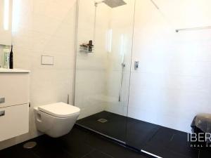 Prodej rodinného domu, Algeciras, Španělsko, Calle Cabo Cervera, 162 m2