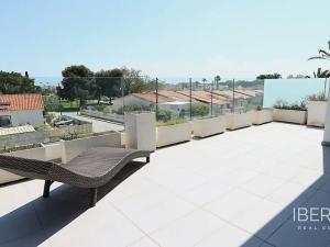 Prodej rodinného domu, Algeciras, Španělsko, Calle Cabo Cervera, 162 m2