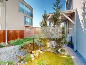 Prodej bytu 2+kk, Praha, Pod Formankou, 57 m2