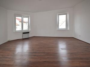 Prodej bytu 2+1, Plzeň - Jižní Předměstí, Kollárova, 74 m2