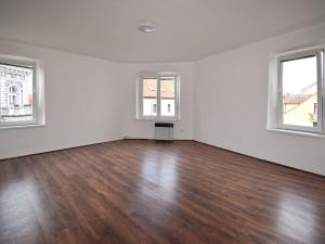 Prodej bytu 2+1, Plzeň - Jižní Předměstí, Kollárova, 74 m2