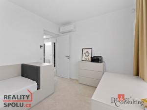 Pronájem rodinného domu, Průhonice, K Doubí, 162 m2