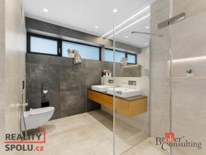 Pronájem rodinného domu, Průhonice, K Doubí, 162 m2