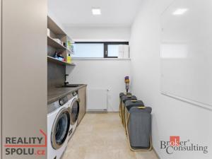 Pronájem rodinného domu, Průhonice, K Doubí, 162 m2