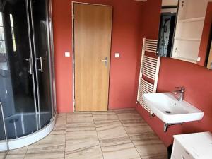 Prodej podílu rodinného domu, Písty, 220 m2