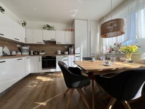 Prodej bytu 2+kk, Pardubice - Zelené Předměstí, nábřeží Závodu míru, 96 m2