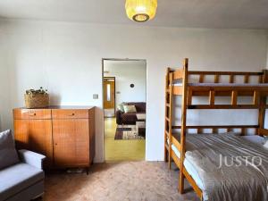 Prodej rodinného domu, Štěkeň, Klostermannova, 51 m2