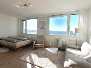 Pronájem bytu 1+kk, Praha - Vokovice, Tobrucká, 32 m2