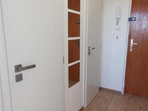 Pronájem bytu 1+kk, Praha - Vokovice, Tobrucká, 32 m2