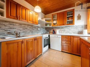 Prodej chalupy, Liberk, 150 m2
