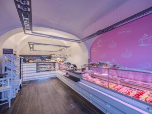 Prodej komerční nemovitosti, Vyškov - Vyškov-Město, Masarykovo náměstí, 1603 m2