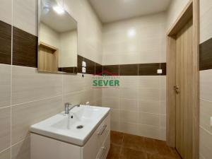 Prodej bytu 2+1, Louny, 28. října, 51 m2