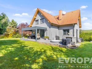 Prodej rodinného domu, Tuchoměřice, Pod Hájem, 205 m2