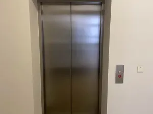 Pronájem kanceláře, Praha - Libeň, Sokolovská, 20 m2