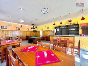 Pronájem restaurace, Děčín - Děčín IX-Bynov, Lesní cesta, 200 m2