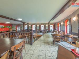 Prodej obchodního prostoru, Ostrava - Kunčičky, Polní osada, 360 m2