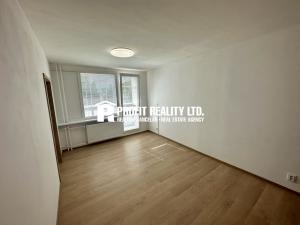 Prodej bytu 2+kk, Králův Dvůr, Pod Hájem, 40 m2