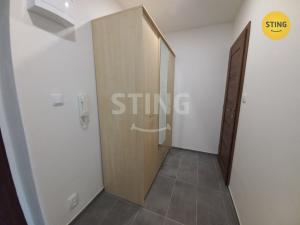 Pronájem bytu 1+1, Ostrava, Výškovická, 39 m2
