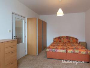 Pronájem bytu 2+kk, Praha - Kamýk, Rabyňská, 40 m2