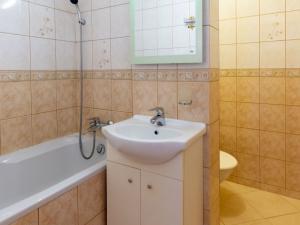 Pronájem bytu 2+kk, Praha - Kamýk, Rabyňská, 40 m2