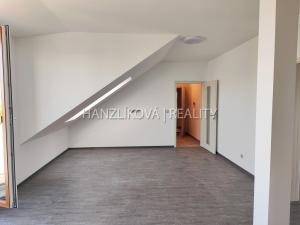 Pronájem bytu 2+kk, České Budějovice - České Budějovice 7, Krumlovská, 100 m2