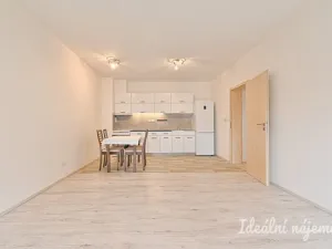 Pronájem bytu 2+kk, Brno - Královo Pole, Košinova, 56 m2