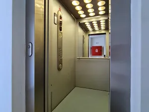 Pronájem bytu 1+kk, Praha - Kunratice, Za valem, 38 m2