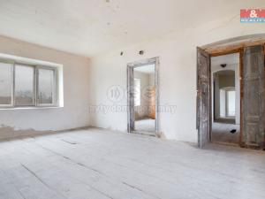 Prodej rodinného domu, Černiv, 320 m2