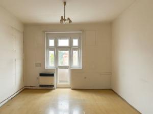 Prodej bytu 1+kk, Praha - Strašnice, Nad Primaskou, 31 m2