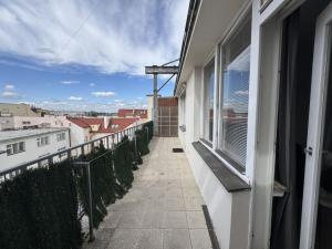 Pronájem bytu 2+1, Praha - Nové Město, Resslova, 75 m2