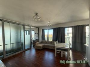 Prodej bytu 2+kk, Praha - Žižkov, Olšanská, 62 m2