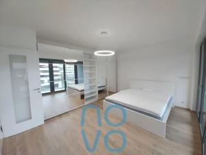 Pronájem bytu 2+kk, Praha - Libeň, Vojenova, 60 m2