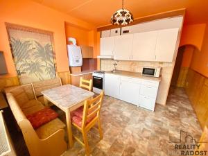 Prodej bytu 2+1, Hlubočky, Ciolkovského, 57 m2