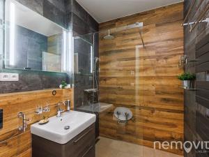 Prodej bytu 2+kk, Praha - Nusle, U Pernštejnských, 65 m2