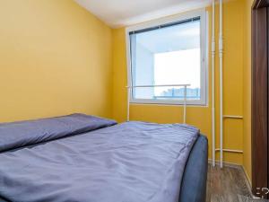 Pronájem bytu 2+kk, Praha - Bohnice, Poznaňská, 47 m2