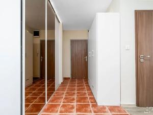 Pronájem bytu 2+kk, Praha - Bohnice, Poznaňská, 47 m2