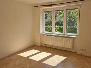 Pronájem bytu 2+1, Praha - Košíře, Karenova, 58 m2
