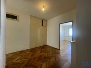 Pronájem bytu 1+1, Praha - Nové Město, Plavecká, 53 m2