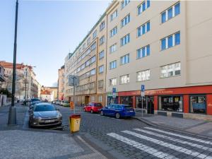 Pronájem bytu 1+1, Praha - Nové Město, Plavecká, 53 m2