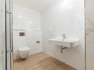 Prodej bytu 2+kk, Teplice, Novoveská, 54 m2