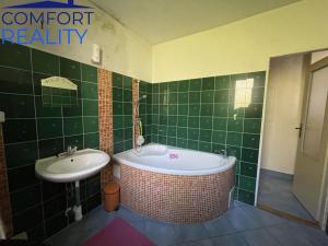 Prodej rodinného domu, Luboměř, 200 m2