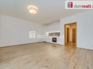 Pronájem bytu 1+kk, Praha - Čakovice, Bermanova, 44 m2