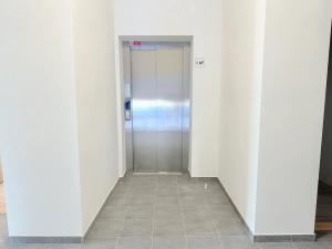 Pronájem bytu 3+kk, Milovice, Slepá, 50 m2