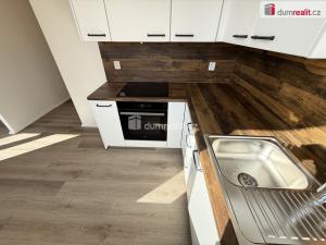 Prodej bytu 2+1, Sázava, Školská, 56 m2