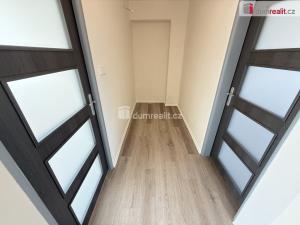 Prodej bytu 2+1, Sázava, Školská, 56 m2