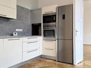 Pronájem bytu 4+kk, Praha - Nové Město, Podskalská, 100 m2